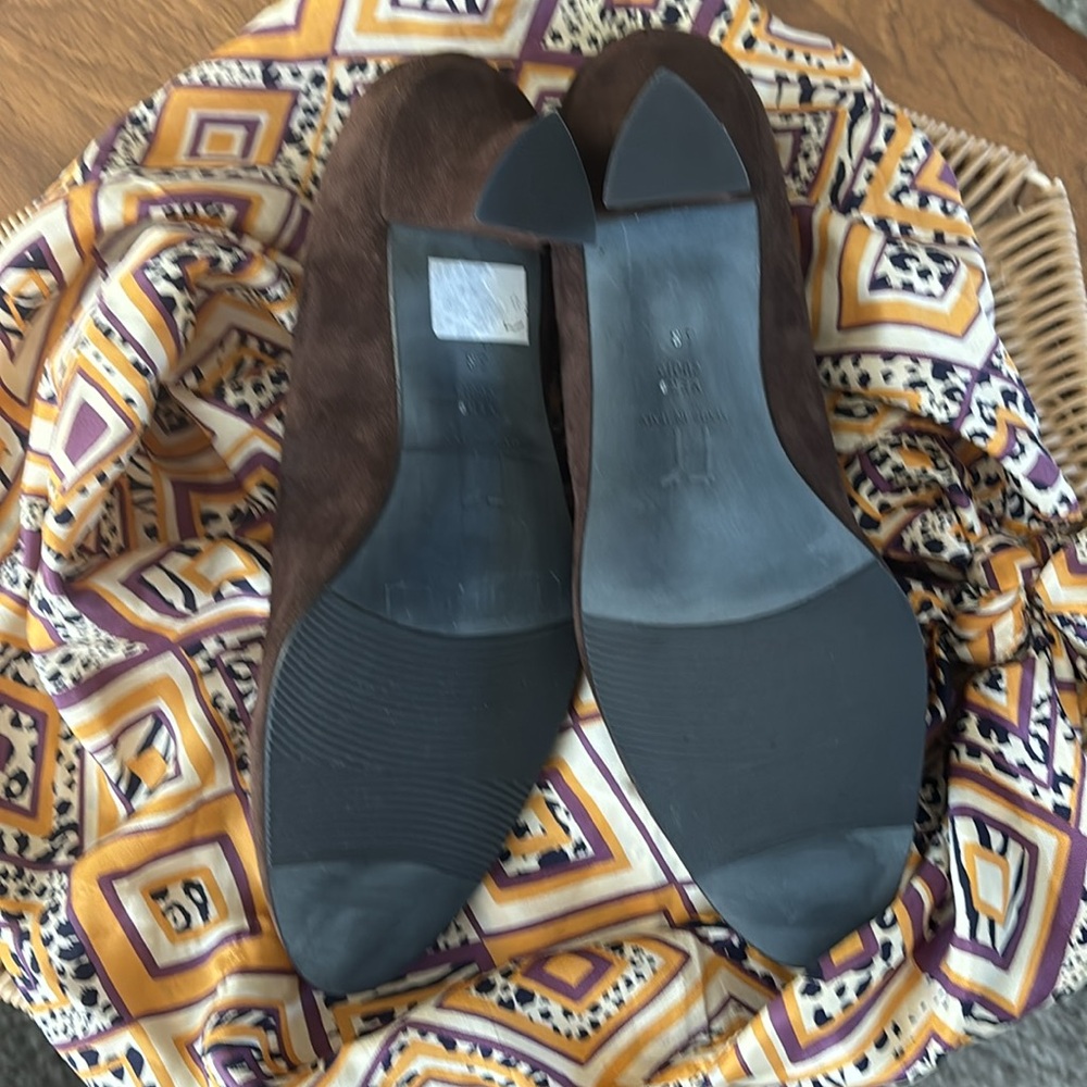 THIERRY RABOTIN Brown Suede Pumps-Size 38/8 - Picture 3 of 6